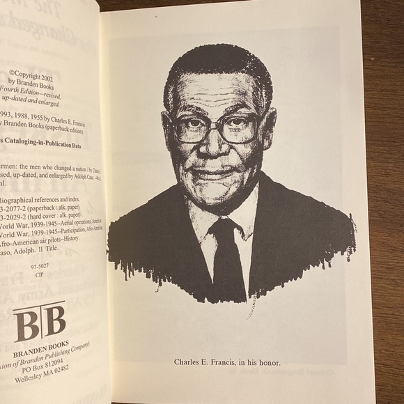 SIGNED 4th Edition The Tuskegee Airmen The Men Who Changed A Nation (paperback) - Picture 4 of 8